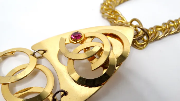 Vintage by Misty Necklaces Vintage GoldTone Chain Link Sculptural Moving Fish Pendant Necklace