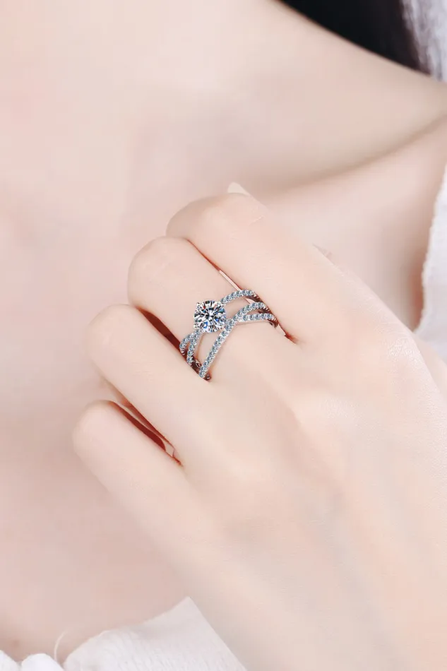 Trendsi Rings 1 Carat Moissanite Crisscross Ring