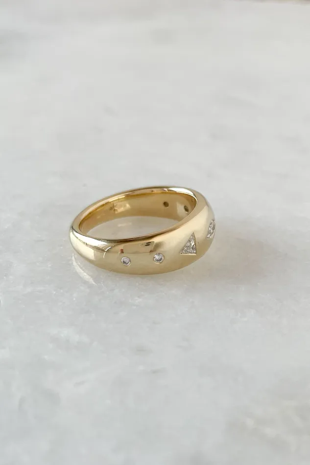 LEO BLACK Rings Cosmic Dance Ring